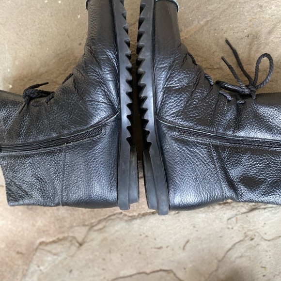 Hio Rui Soft black leather boots Size 9 - Picture 9 of 10